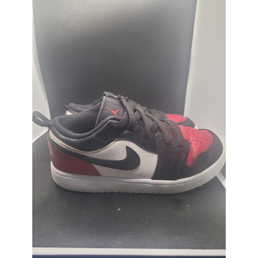 Nike Air Jordan 1 Low Kids Sneakers Red Black White Size 2Y Shoes